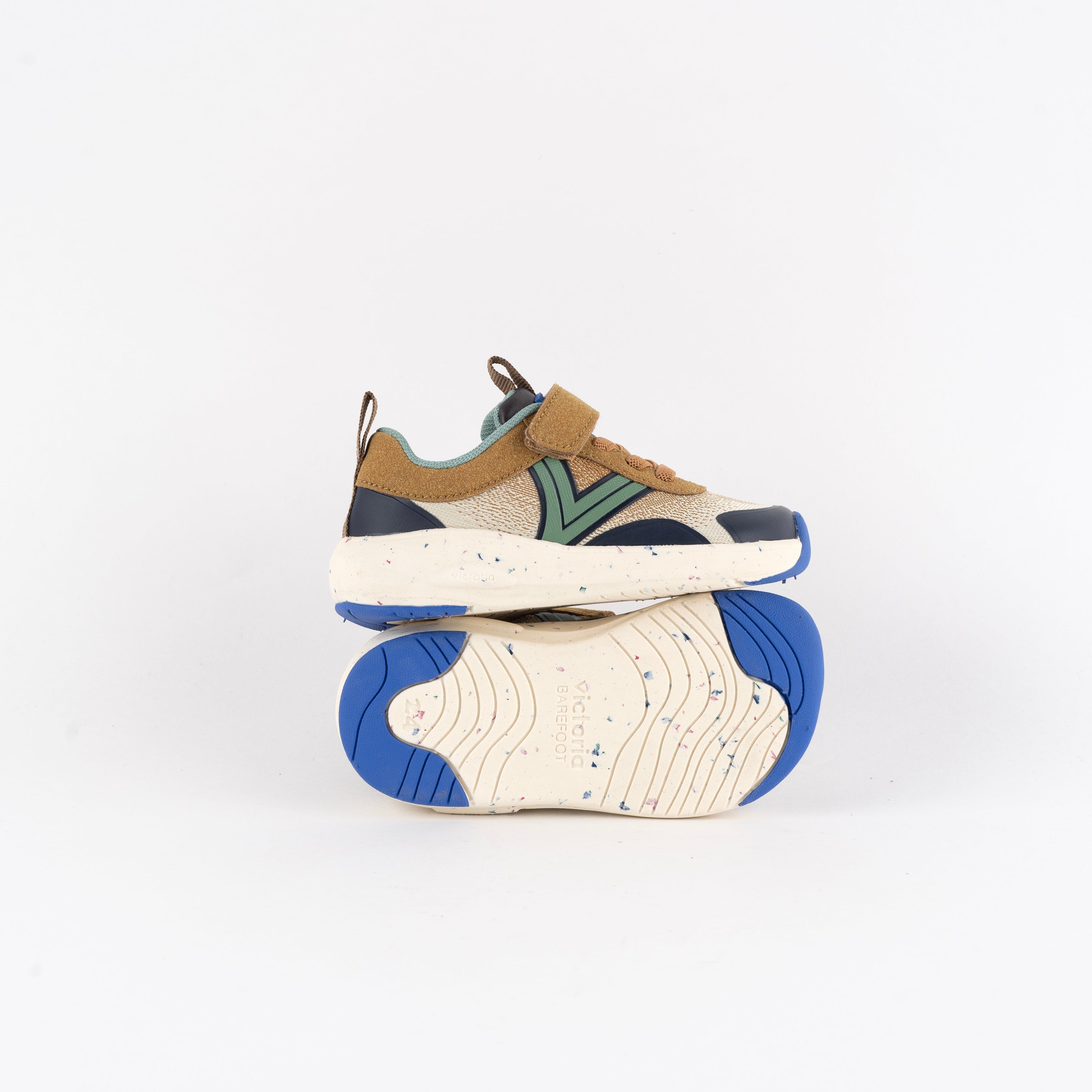 Victoria Tenis Kai Topo