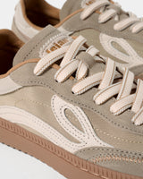 Lejan One Adulto Dark Beige
