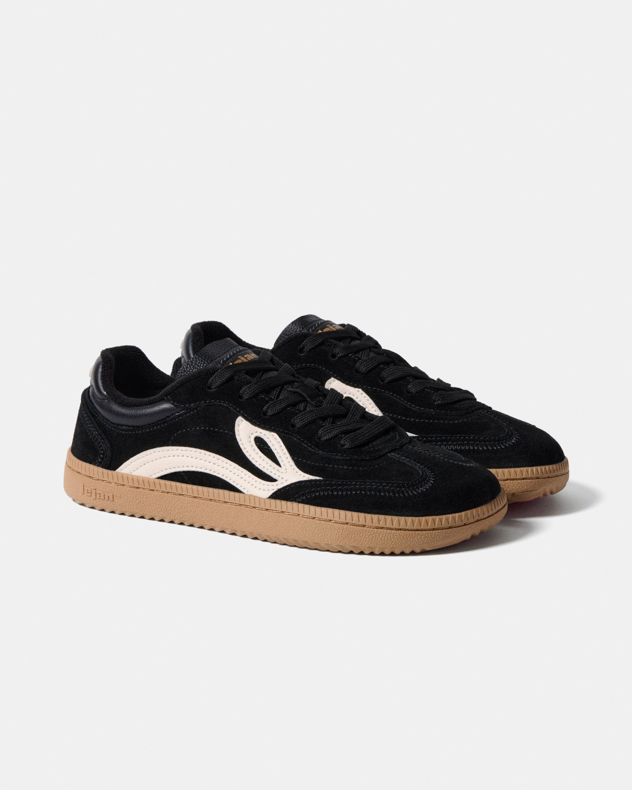 Lejan One Adult Black